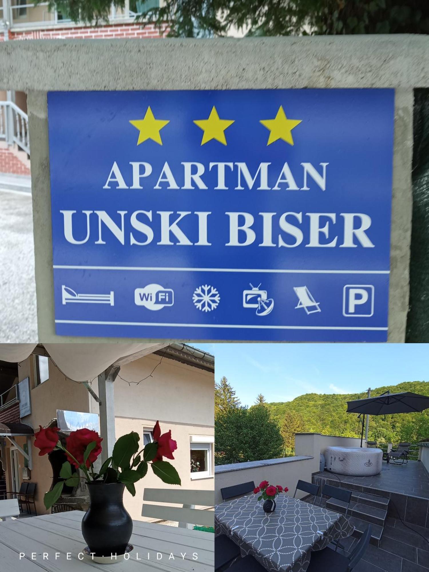 Apartmani Unski Biser ツァジン エクステリア 写真